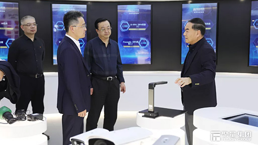 山西省太原市常务副市长刘俊义一行莅临聚量集团考察指导